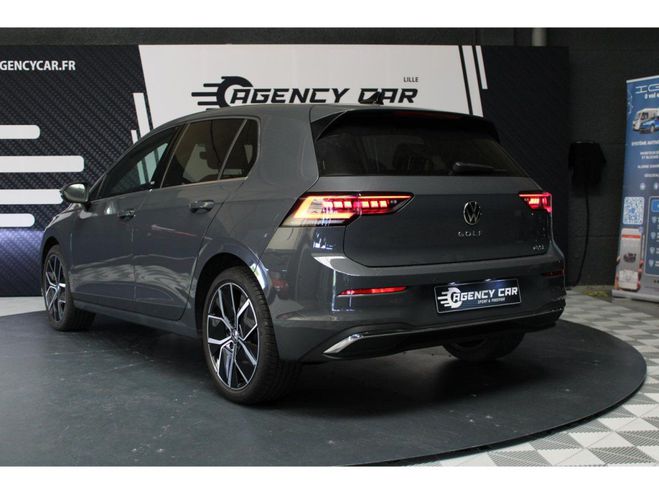 Volkswagen Golf 1.5 eTSI BV DSG 7 BERLINE Edition 50 �ta GRIS CLAIR de 2024