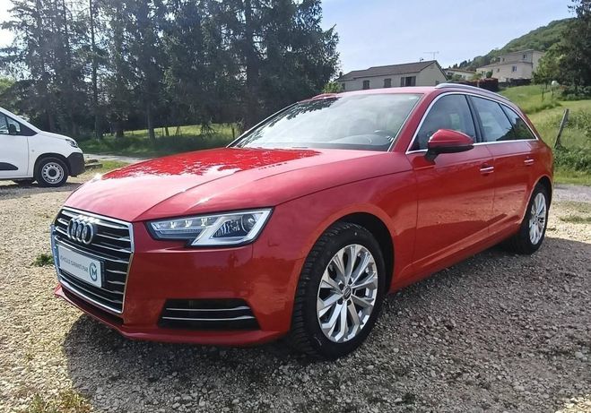 Audi A4 V 2.0 TDI 150 ultra Business line S tron Rouge de 2016