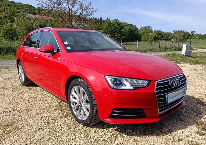 Audi A4 V 2.0 TDI 150 ultra Business line S tron Rouge de 2016