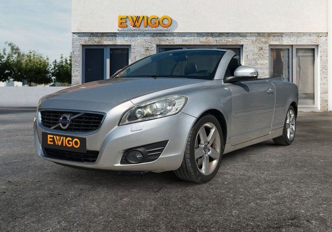 Volvo C70 cc 2.0 d 135 summum powershift bva-radar Gris de 2010