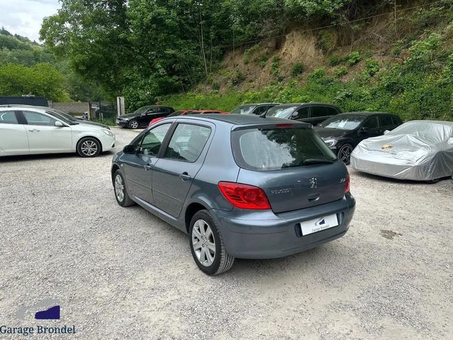 Peugeot 307 1.6 i 110cv Gris de 2005