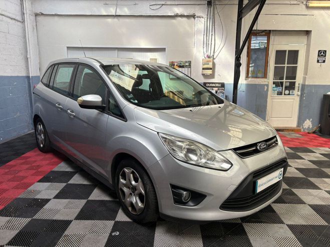 Ford grand C Max 1.6 TDCi 115ch FAP Trend  de 2011