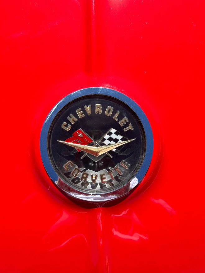 Chevrolet Corvette C1 327CI ROUGE de 1962