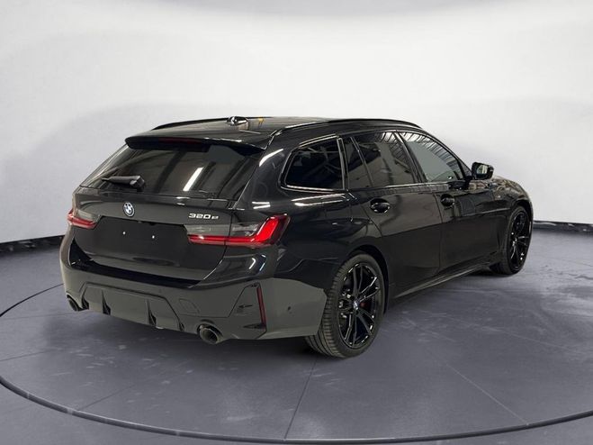 BMW Serie 3 touring 320e M Sport - Toit Ouvrant - Pa Saphirschwarz de 2024
