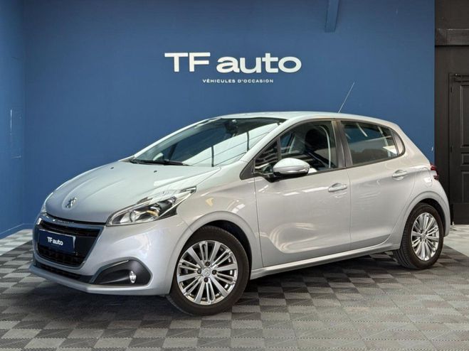 Peugeot 208 1.2i PureTech 82ch / Allure / �cran / R� GRIS CLAIR de 2018