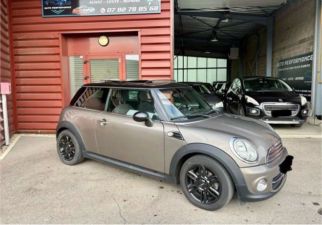 Mini Cooper 1.6 122cv cuir gps bluetooth toit panora Marron de 2013