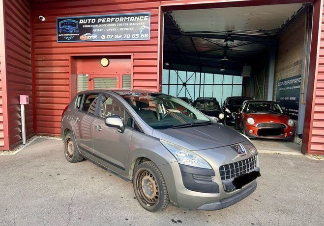 Peugeot 3008 1.6 hdi 110cv access 2012 climatisation  Gris de 2012