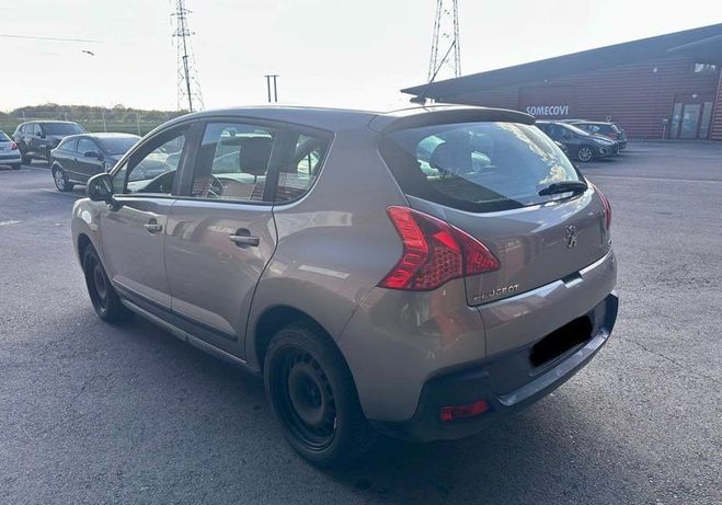Peugeot 3008 1.6 hdi 110cv access 2012 climatisation  Gris de 2012