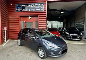  Voir d&eacute;tails -Ford Fiesta 1.6 tdci 90cv climatisation 2010 ct ok &agrave; Sainte-Marie-aux-Ch�nes (57)