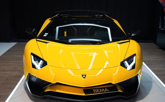 Lamborghini Aventador SV Roadster LP 750-4 1of 500 V12 750ch | Jaune de 2018