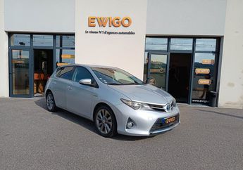  Voir d&eacute;tails -Toyota Auris 1.8 hybrid 136ch camera recul &agrave; Ampuis (69)