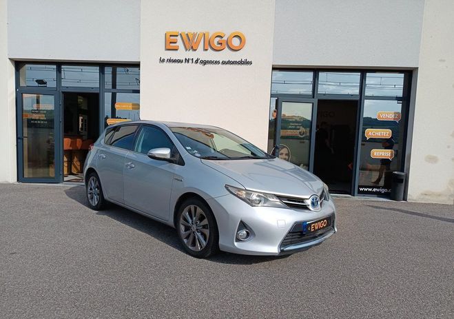 Toyota Auris 1.8 hybrid 136ch camera recul Gris de 2013