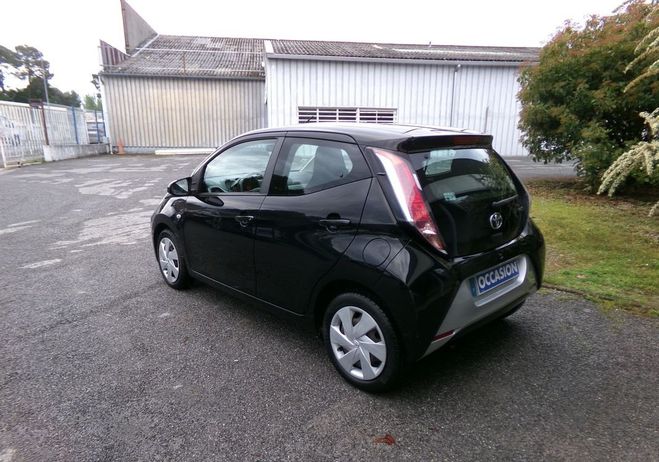 Toyota Aygo 1.0 vvt-i x-play 5p Noir de 2018