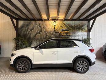  Voir d&eacute;tails -Volkswagen T Roc 1.5 TSI 150 CV CARAT &agrave; Charentilly (37)