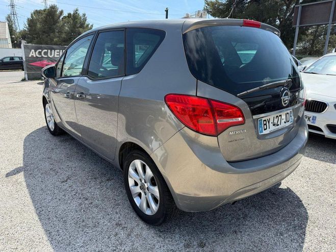 Opel Meriva 1.7 CDTI110 FAP Cosmo Gris de 2011