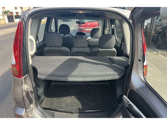 Toyota Yaris Verso 1.3 VVT-i Sol BVA Gris clair de 2003