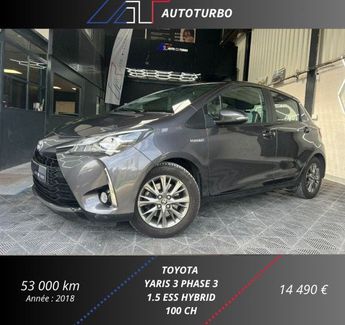 Voir d&eacute;tails -Toyota Yaris 100H DYNAMIC BUSINESS 5P &agrave;  Le Pont-de-Claix (38)