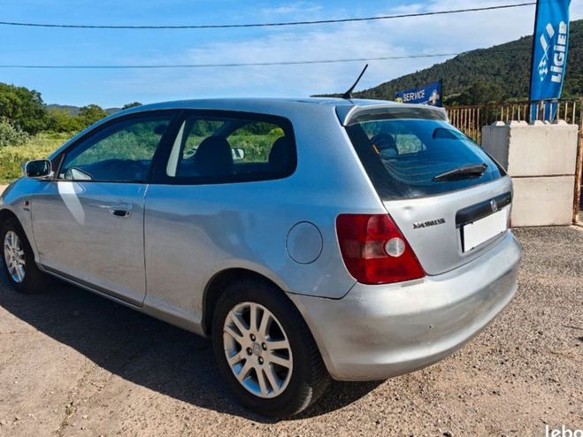 Honda Civic 1.6 i VTEC Grise de 2003