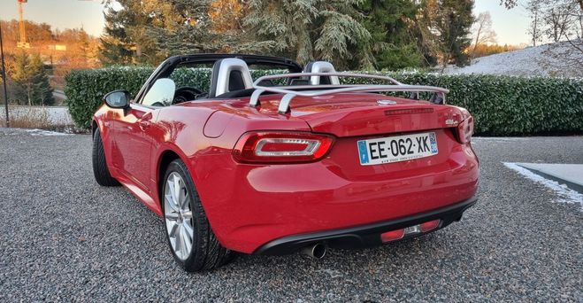 Fiat 124 Spider 140 Lusso  37000km Rouge de 2016