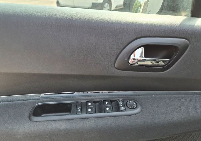 Peugeot 5008 hdi 7 places ct ok garantie Autre de 2014