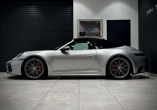 Porsche 911 992 CARRERA 4S CABRIOLET 3.0i 450 CH PDK Gris de 2020