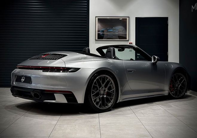 Porsche 911 992 CARRERA 4S CABRIOLET 3.0i 450 CH PDK Gris de 2020