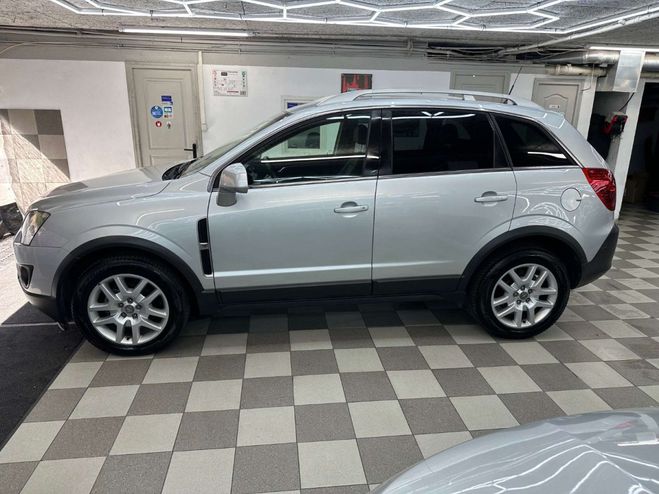 Opel Antara 2.2 CDTI COSMO 4WD Gris metal de 2011