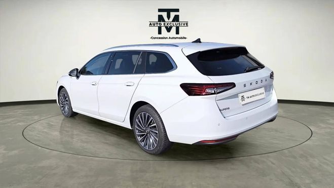 Skoda Superb Combi 2.0 TDI 193 ch SCR 4x4 DSG7 Laurin Blanc de 2025