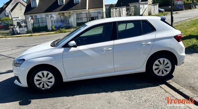 Skoda Fabia 1.0 MPI 80CV ACTIVE 11667HT PRIX EXPORT  Blanc de 2023