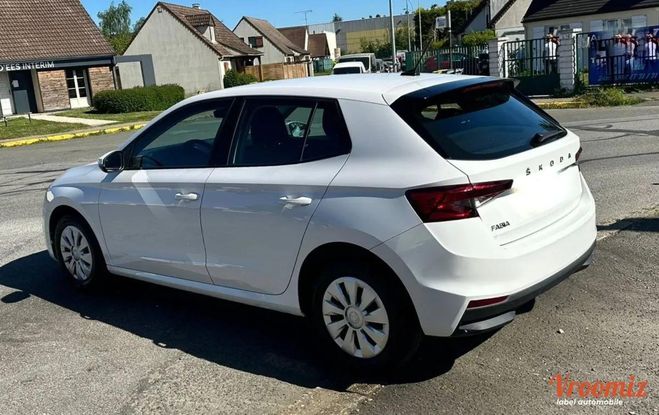Skoda Fabia 1.0 MPI 80CV ACTIVE 11667HT PRIX EXPORT  Blanc de 2023
