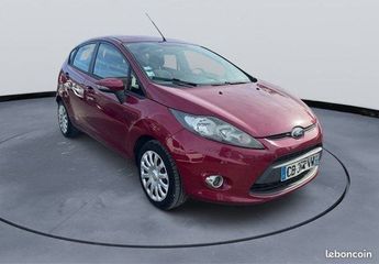  Voir d&eacute;tails -Ford Fiesta (6) 5P 1400 TDCI 70 FAP BVM5 Trend &agrave; Nevers (58)