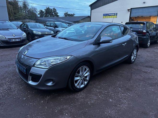 Renault Megane III 1.5 dci 110cv Dynamique Luxe Gris de 2009