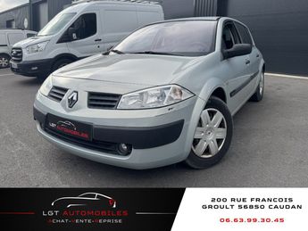 Voir d&eacute;tails -Renault Megane II (B84) 1.9 dCi 120ch Exception &agrave; Caudan (56)