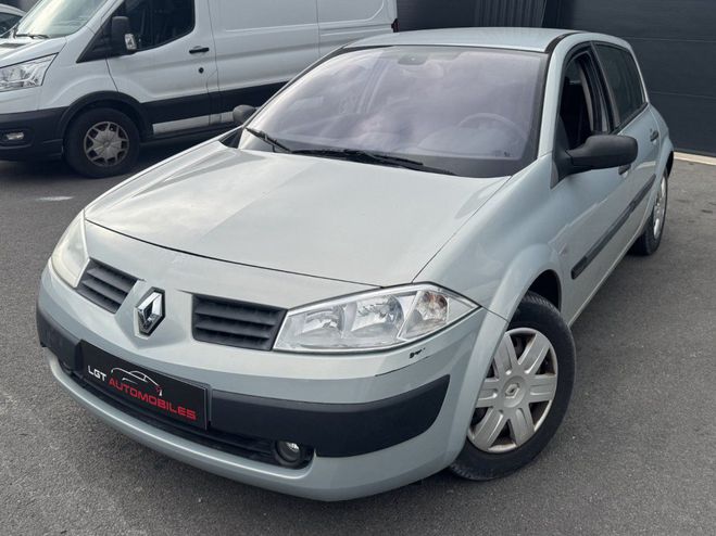 Renault Megane II (B84) 1.9 dCi 120ch Exception INC. de 2004