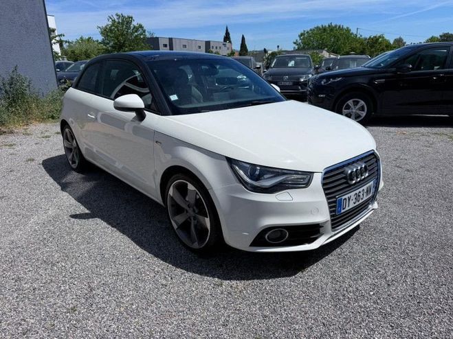 Audi A1 1.4 TFSI 122CH S LINE Blanc de 2011