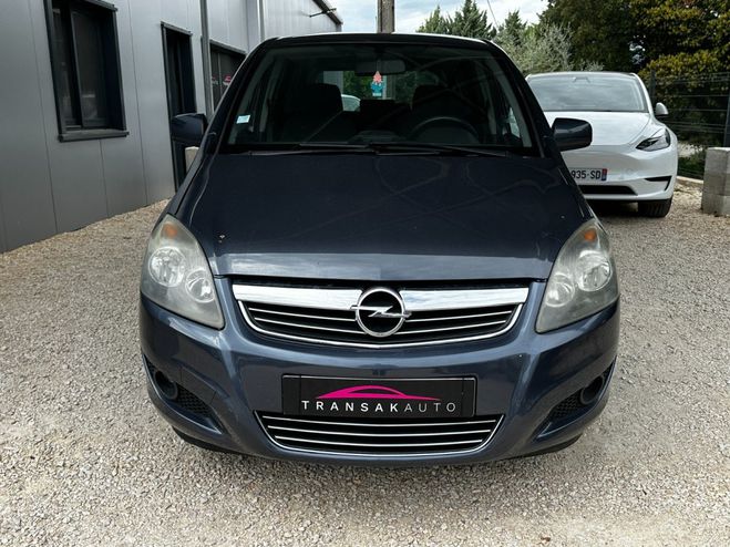 Opel Zafira 1.7 CDTI - 110 ch FAP ecoFlex 111/ 7 Pla Noir de 2010
