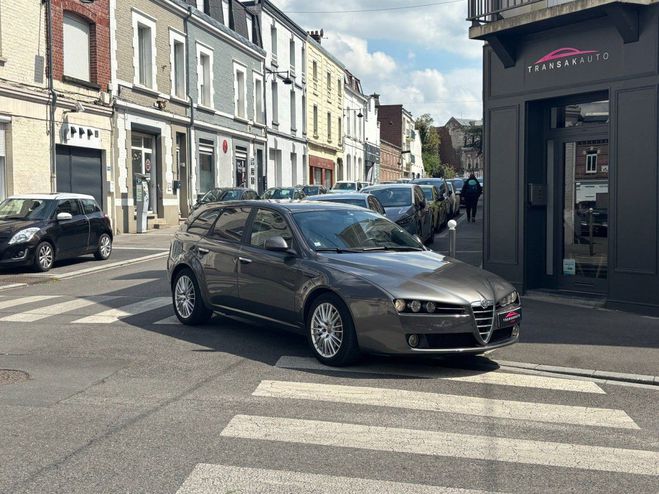 Alfa romeo 159 SPORTWAGON W 1.9 JTDm 8V Distinctive / R Gris de 2009