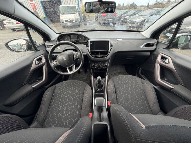 Peugeot 2008 1.6 BlueHDi 100ch BVM5 STYLE NOIR de 2016
