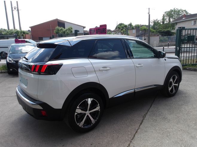 Peugeot 3008 1.2 PURETECH 130CH E6.C CROSSWAY S&S EAT BLANC de 2018