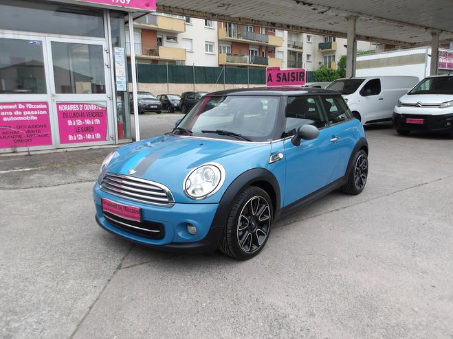 Mini Mini COOPER 122CH BAYSWATER BLEU F de 2012
