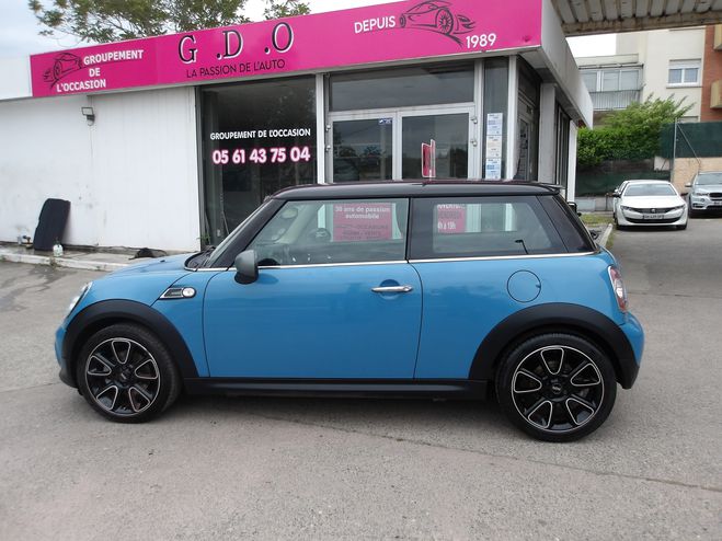 Mini Mini COOPER 122CH BAYSWATER BLEU F de 2012