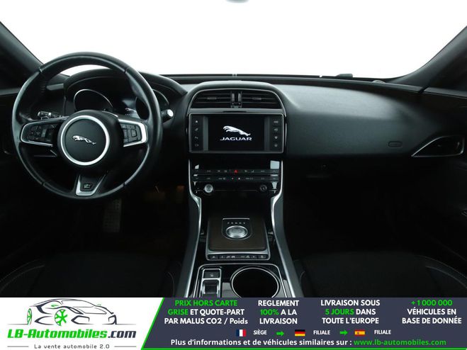 Jaguar XE 180 ch BVA Gris M�tallique de 2015