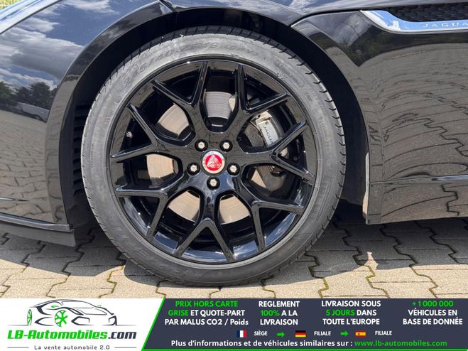 Jaguar F-Type Cabriolet 2L 300 ch BVA Noir M�tallique de 2018
