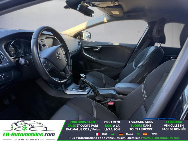 Volvo V40 T2 122 ch BVM Noir M�tallique de 2018