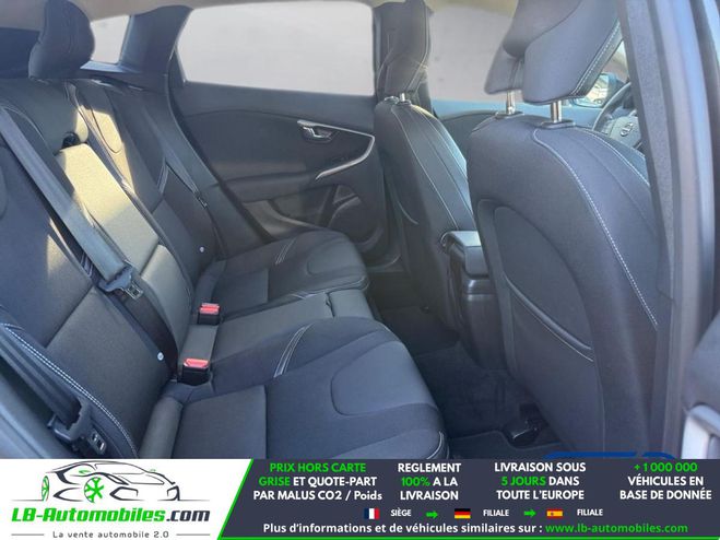 Volvo V40 T2 122 ch BVM Noir M�tallique de 2018