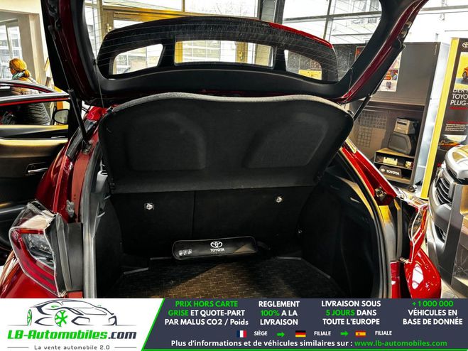 Toyota C HR Hybride 122 ch BVA Rouge M�tallique de 2018