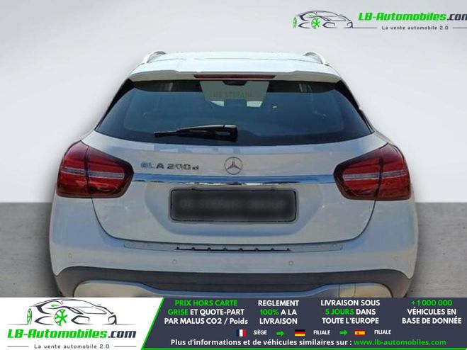 Mercedes Classe GLA 200 d  BVA Blanc de 2018