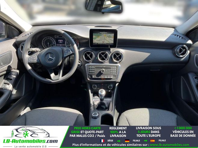 Mercedes Classe GLA 180 BVM Bleu M�tallique de 2018