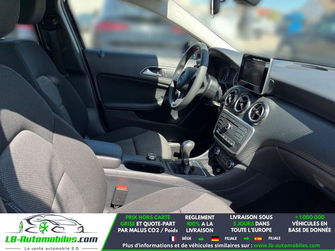 Mercedes Classe GLA 180 BVM Bleu M�tallique de 2018