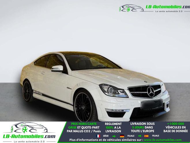 Mercedes Classe C 63 AMG A Blanc M�tallique de 2011